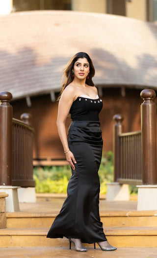 Jasmin_bajwa_in_cosmopolitan_1